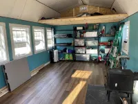 Meadow Riverfront Cabin - 무료 와이파이