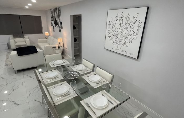 Stylish, Comfortable 3 bedroom house