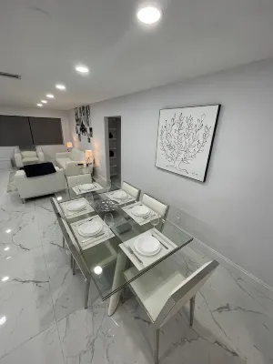 Stylish, Comfortable 3 bedroom house - 3-Star
