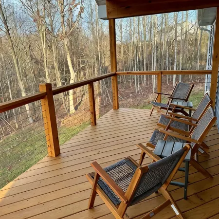 Nature getaway; beautiful Mountain Views, close to rivers, breweries & wineries.