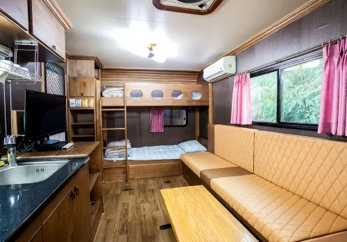 Hongseong Caravan Eco Village Pension - Homestays