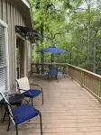 2 BDRM Treehouse Hideaway- Lake Conroe | Boat ramp