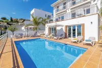 Villa Oliva with private heated pool and amzing views - Private Pools