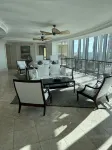 Palisades Palms 11th Floor Upscale 2 Bedroom Unit with Bay Views - สระว่ายน้ำส่วนตัว