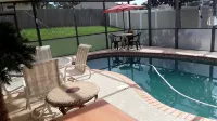 Beautiful 4 BR/2BA Private Pool Home Near Weeki Wachee Springs - Swimmingpools