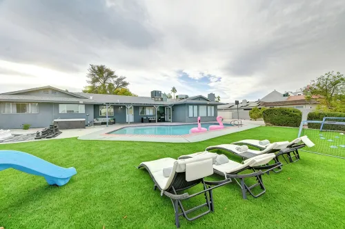 Vila Hearts- 5BD with pool, Hot tub, Sauna, Arcade, Bar all you need N the Strip - 私人泳池
