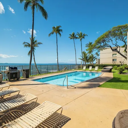 Oceanfront Penthouse • Panoramic Views • Sleeps 6