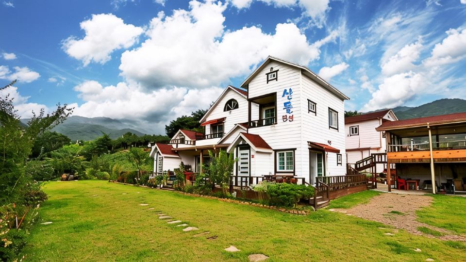 Cheongdo Mountains Bed and Breakfast