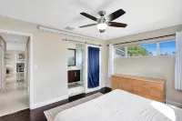 Casa Lani 🌅 Charming Stylish Modern Fort Lauderdale Suburban Home - HEATED Pool - Private Pools