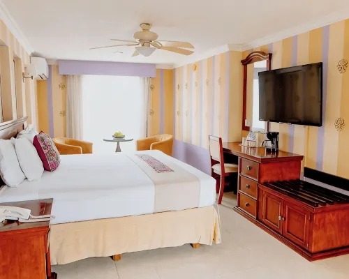 Hotel Plaza Colonial Hotels in Campeche