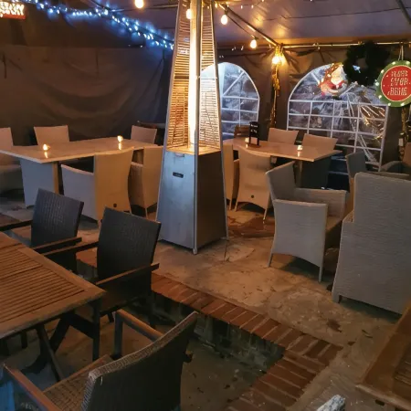Halfway House Inn