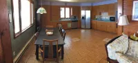 Year round lakefront house on Keuka Lake - Homestays