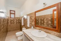 Oasis City Hotel - Kandy = 綠洲城市酒店 - 康提 - 2星級