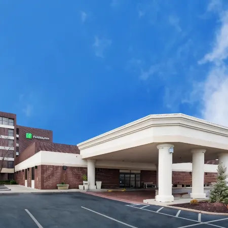 DoubleTree by Hilton Dayton Fairborn
