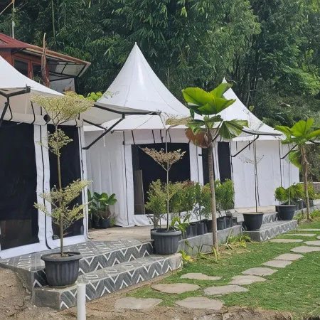 Adelisca Glamping, Cafe and Villa