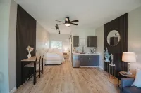 Contemporary Studio within Walking Distance of Downtown Bigfork!
