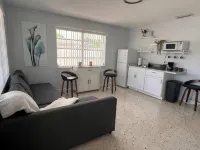 Center of Miami, Airport, Cruise Port, Brickell, Beaches, Kaseya Center, Casino - Bungalows