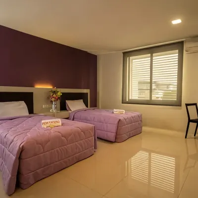 PAX Hotel Jakarta Hotel dekat Stasiun Jatinegara