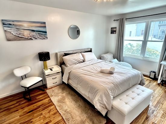 5 Mins to Newark Ewr Int Airport. NYC. Manhattan. Times Square. Parking. Laundry