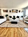 5 Mins to Newark Ewr Int Airport. NYC. Manhattan. Times Square. Parking. Laundry