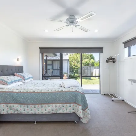 Executive 3 bedroom home Hotels in Masterton