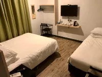 Yes Luxury Hotel
