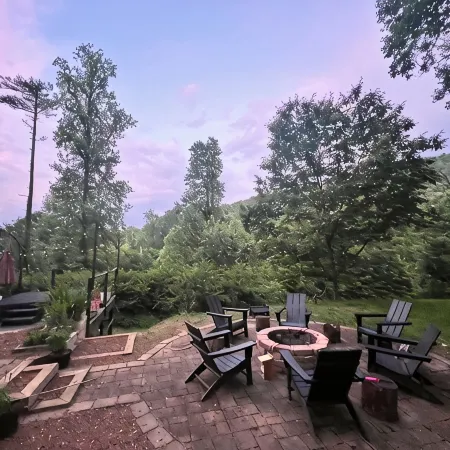 2 CABINS, 3 ACRES- HOT TUB VIEWS & ACCESS TO THE STATE PARK TRAILS
