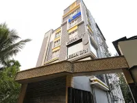 FabHotel Leela Inn - Nr Park Circus 7 Point Hotels near Birla Temple