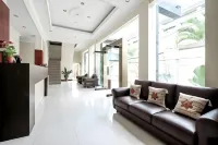 Malioboro Garden Hotel Yogyakarta - 2 estrellas