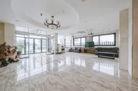 แฮ โฮเทล เชจู - วิวภูเขา