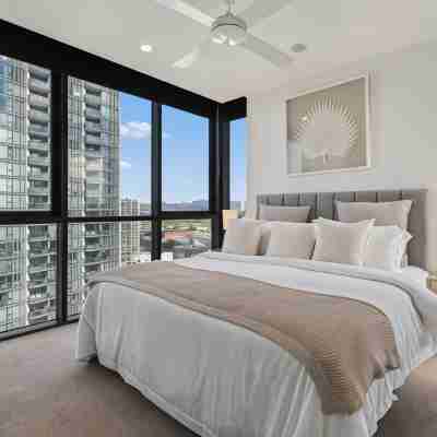 KoKo NEW! Guest Favorite Views, stylish, pool Rooms