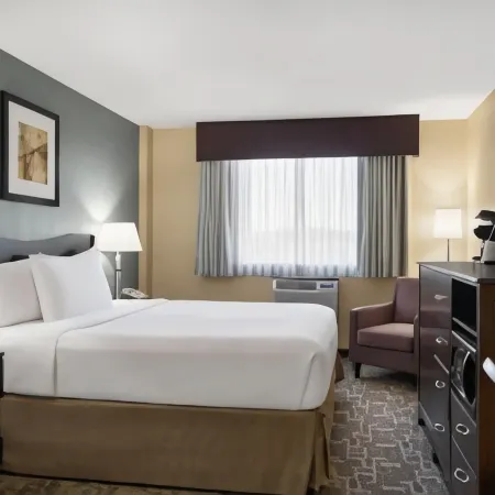 Ramada by Wyndham Saskatoon