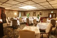 Lough Rynn Castle - bar