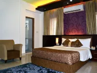 Hotel la Villa Western by Sea Pearl Beach Resort & Spa Hotels in Mirpur