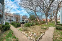 Gated Irving 1Br Work Suite - DFW 10Min · Pool+W/D - I30 - Condos
