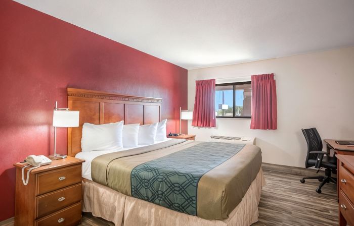 Econo Lodge Cedar Rapids South