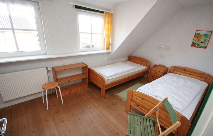 Komf. Apartment, 5 pers., 3 bedrooms, 2 bathrooms, near Sankt Peter-O. , right on the dike