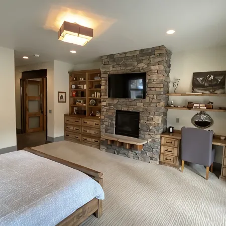 Luxurious Estate among the Pines w/ Hot Tub, EV Charger & so much MORE!