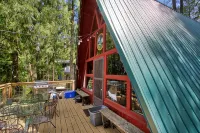 Beautiful Waterfront Hideaway at Sacheen Lake - 3 étoiles
