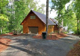 Water-Front Yr-Around, Cabin on Lake Nottely