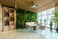 Green Side Apart Hotel