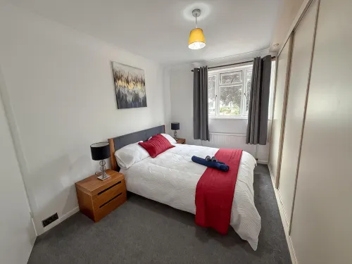 Bassetts House - Mins to Central London - balcony