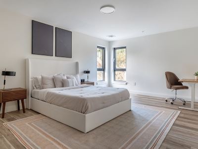 Modern 2 Bedroom 2 Bath Apartment in Heart of Quincy
