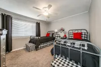 Fairfield Bay Gem w/ pool access and 4 Mi to Lake. - Wifi