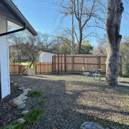 Modern Cabin w Mountain View 3.5 MILES to Sequoia NAT’L Prk!