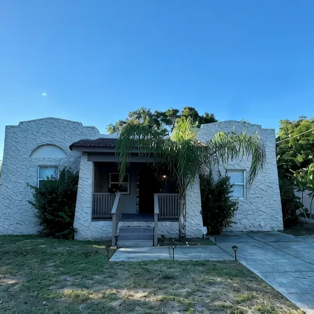 Casa Antigua: Historic Villa with POOL & FIRE-PIT Hotels in Cocoa