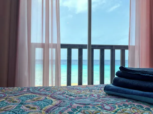 Oceanfront Luxury Living - 2 Bedroom Condo - 3-Star