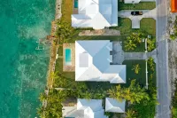 BRAND NEW - Luxurious Oceanfront Escape in Treasure Cay with Pool and Dock! - Pool