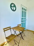 Casa Emerald, by the beach.