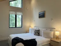Cliffside Hideaway: Luxurious, Peaceful, with Gorgeous views Over the Ocean - 방갈로